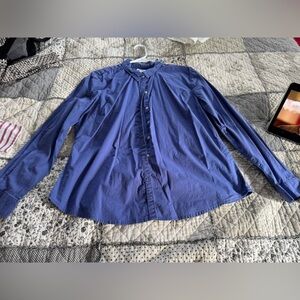 Old Navy Button up shirt